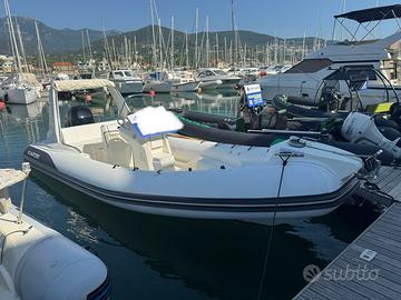 Kardis Tatanka 7,40 con 300 cv