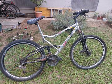 Bicicletta MTB