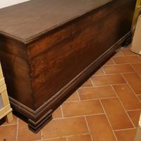 Cassapanca in castagno