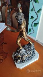 Statue in Antimonio con Base di Marmo – Set di 3