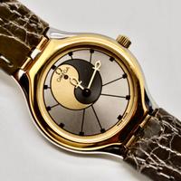 Orologio Omega Yin Yang (anni ’80) acciaio e oro
