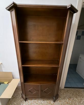 Mobile in legno antico libreria