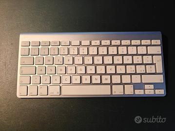 Apple Magic Keyboard Tastiera  Bluetooth