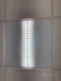lampada LED controsoffitto