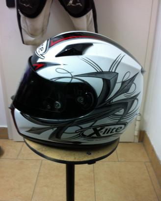 Casco nolan xlite x-601