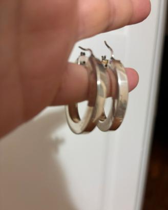 Orecchini ovali in argento