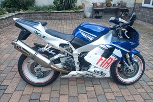 Yamaha yzf R1 