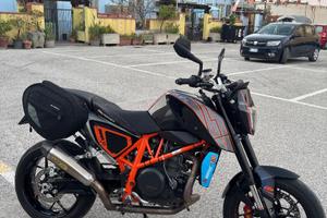 Ktm Duke 690