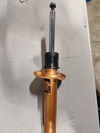 325700-364006 KYB ULTRA PER VW TOURAN - GOLF - A3