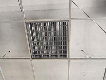 Plafoniera per controsoffitto da incasso
