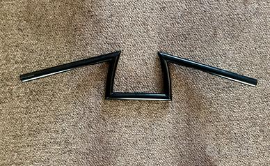 manubrio Z-bar moto Harley-Davidson