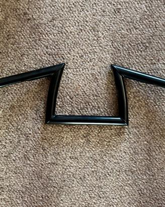 manubrio Z-bar moto Harley-Davidson