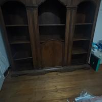 Libreria,lunghezza 2,13 altezza 1,89 spessore 51cm