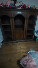 Libreria,lunghezza 2,13 altezza 1,89 spessore 51cm