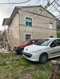 Casa di campagna con terreno