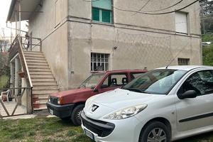 Casa di campagna con terreno