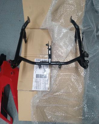 carena telaietto Honda x-adv 750