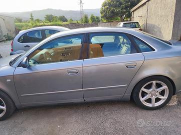 Audi a4  2.500