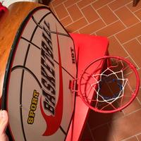 Canestro da basket da muro più palla