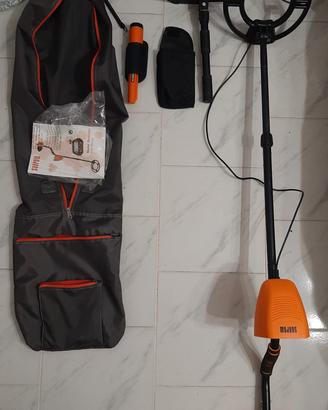 METAL DETECTOR