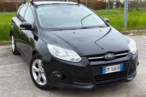 Ford Focus 1.6 TDCi 115 CV Berlina Titanium