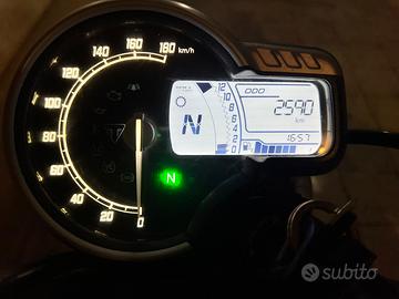 Triumph scrambler 400x