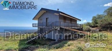 Villetta panoramica a Montargano-Mascali