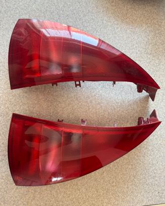 Fari  posteriori Citroen C3 2002
