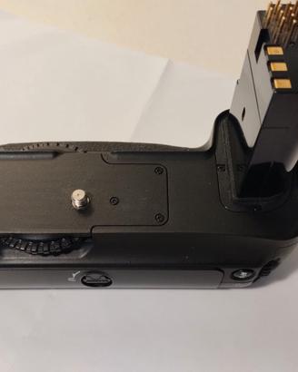 Battery grip MB200