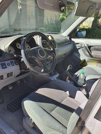 Toyota Rav4 D4D 5p anno 2005