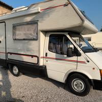 Arca scout 330 su Ford transit Mansardato