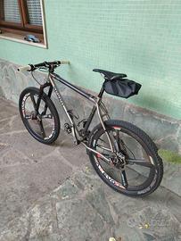 seven imx titanio carbonio frm Thomson