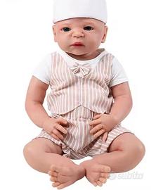 bebè Reborn in silicone pieno .