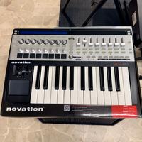 NOVATION SL25 MKII