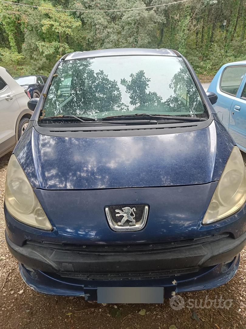 Peugeot 1007