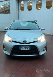 Toyota Yaris Hybrid 1.5 active