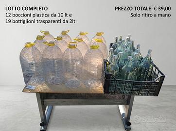 Lotto Contenitori Vino: 12 Boccioni + 19 Bottiglio