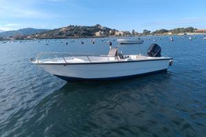 Motoscafo 5 metri con motore Suzuki 40 Hp