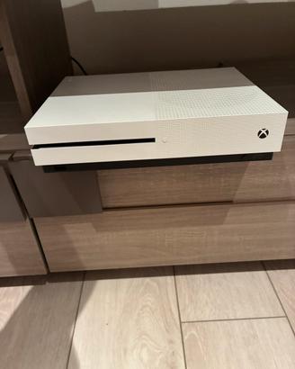 X BOX  one S