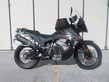 KTM 890 Adventure L 95cv - 48cv