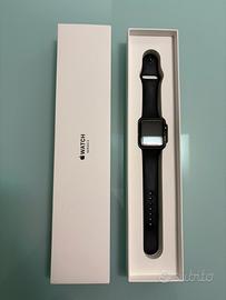 Apple Watch Series 3 42mm Space Gray Aluminum