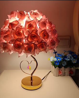 Paralume moderno a fiore di rosa rosa