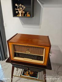 radio più tavolino vintage 