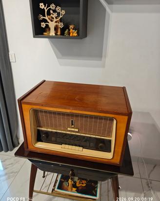 radio più tavolino vintage 