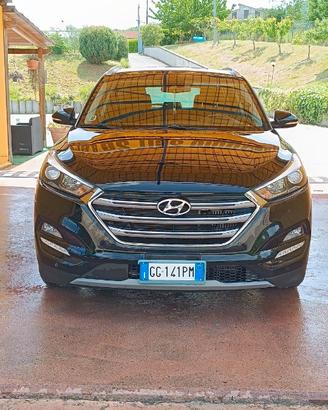 HYUNDAI TUCSON 1.7 XPOSSIBLE  DCT