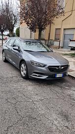 Opel Insignia - 1.6 CDTI