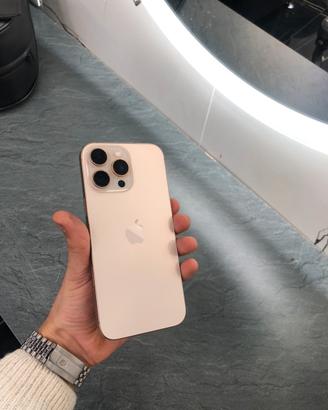 Iphone 16 pro max oro