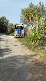 Trailer per cavalli