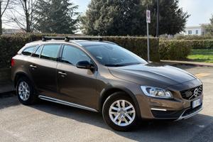 2018 Volvo v60cross country automatica