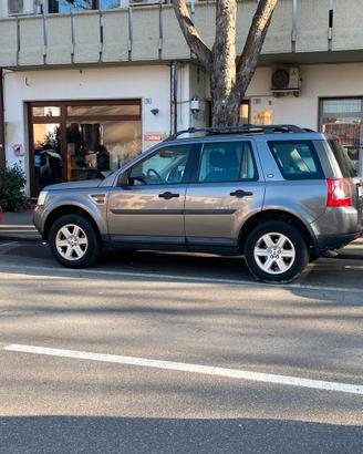 Land Rover Freelander 2